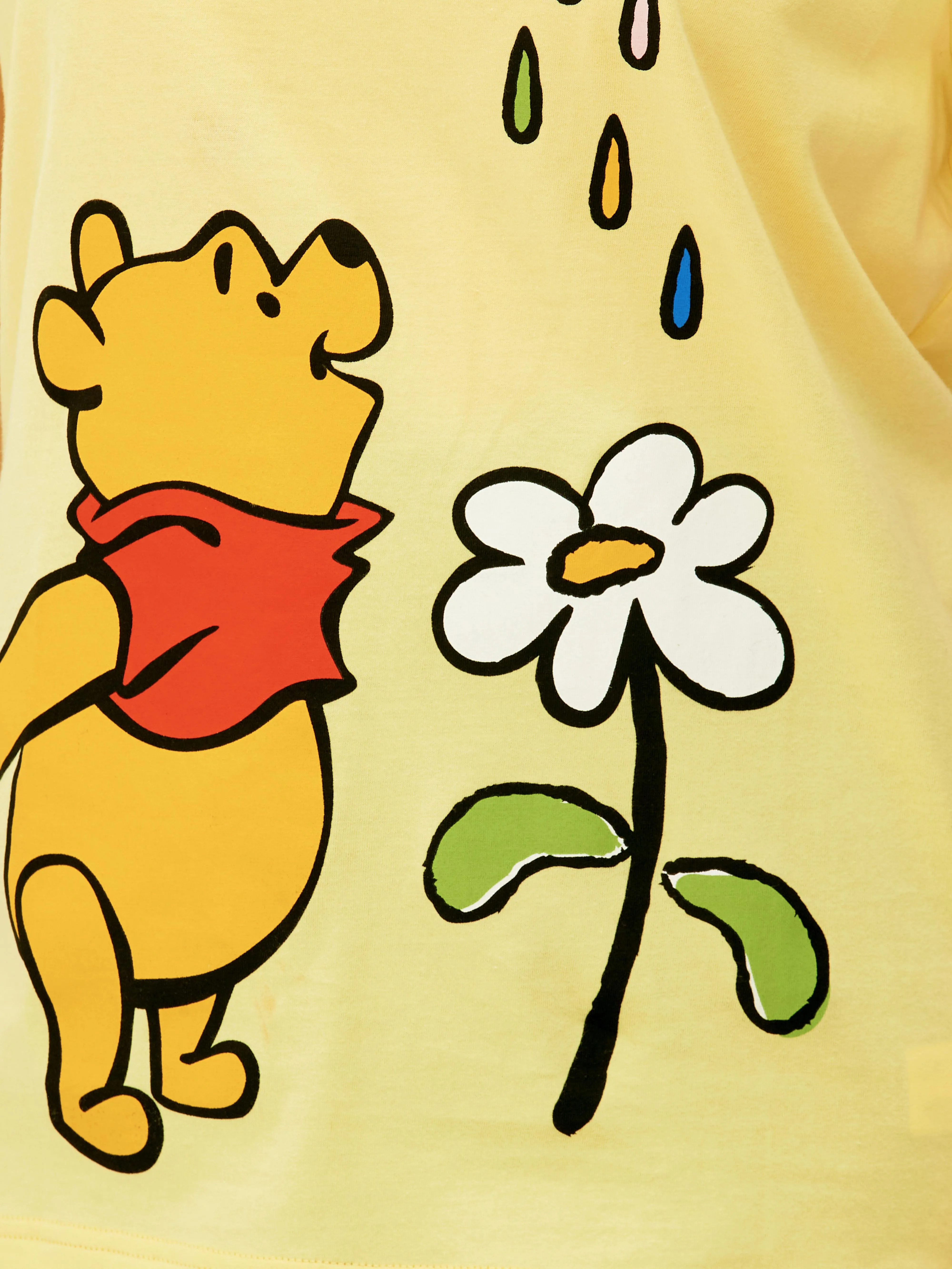 Camiseta con bocetos de Winnie the Pooh de Disney