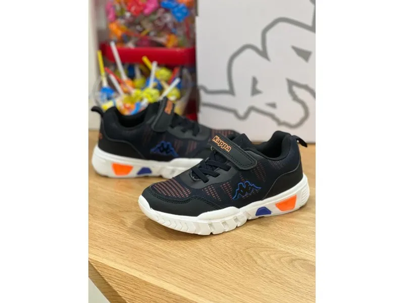 DEPORTIVO LOGO WAMBY EV KD 371B4IW KAPPA EN COLOR NEGRO-NARANJA