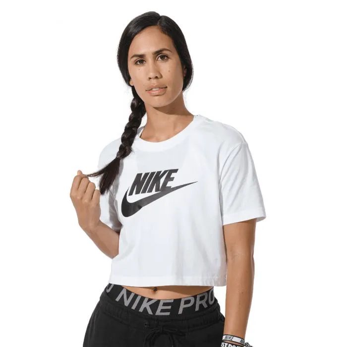 Remera Nike Sportswear Essential