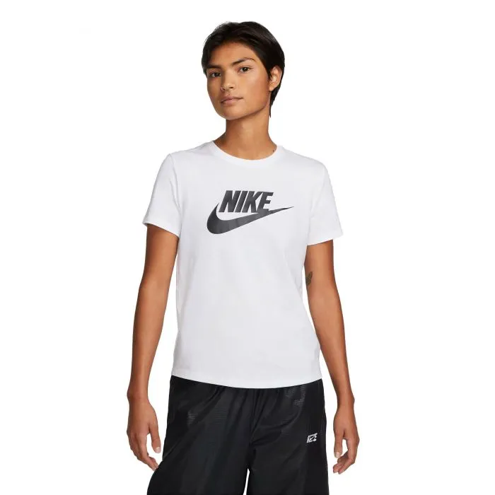 Remera Nike Sportswear Essentials