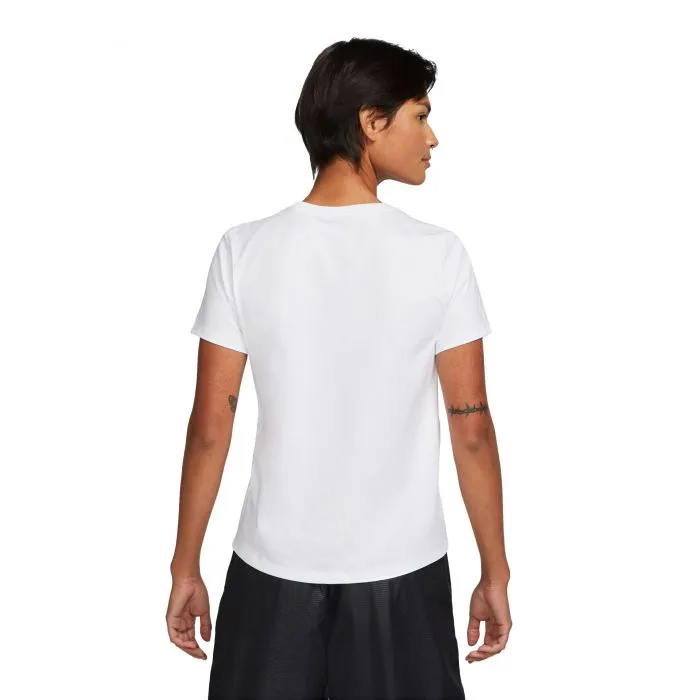 Remera Nike Sportswear Essentials